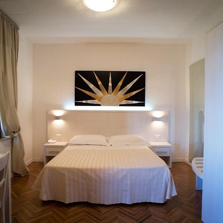 Hotel Astoria Fermo Bagian luar foto