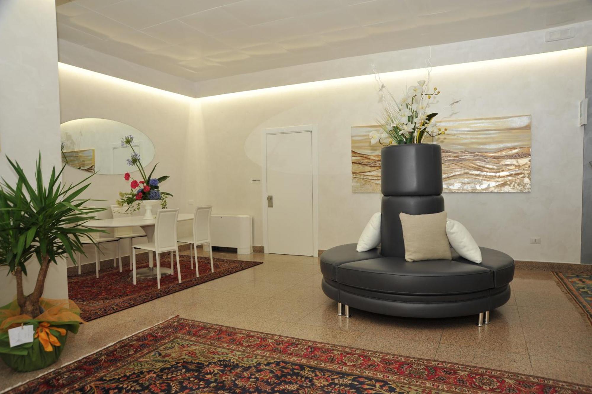 Hotel Astoria Fermo Bagian luar foto